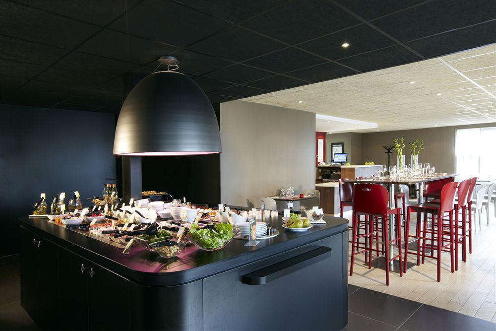 Kyriad Tarbes Bastillac Ngoại thất bức ảnh